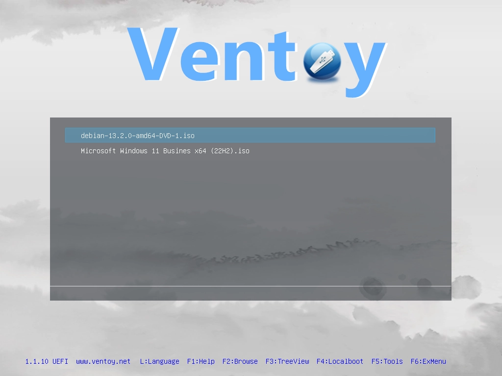 Меню загрузки Ventoy с списком нескольких ISO-образов: Windows, Ubuntu, диагностическая утилита