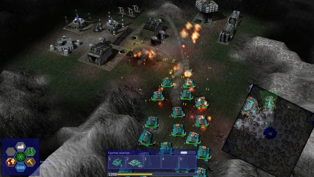 Крупномасштабное сражение с участием разнообразной техники в RTS Warzone 2100