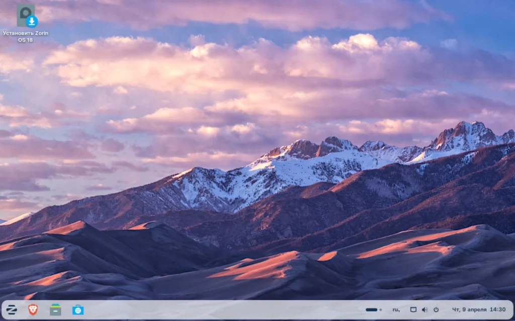 Рабочий стол Zorin OS в Live-режиме с иконкой Install Zorin OS